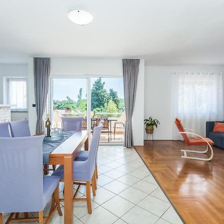 Apartments Emil Пула Экстерьер фото