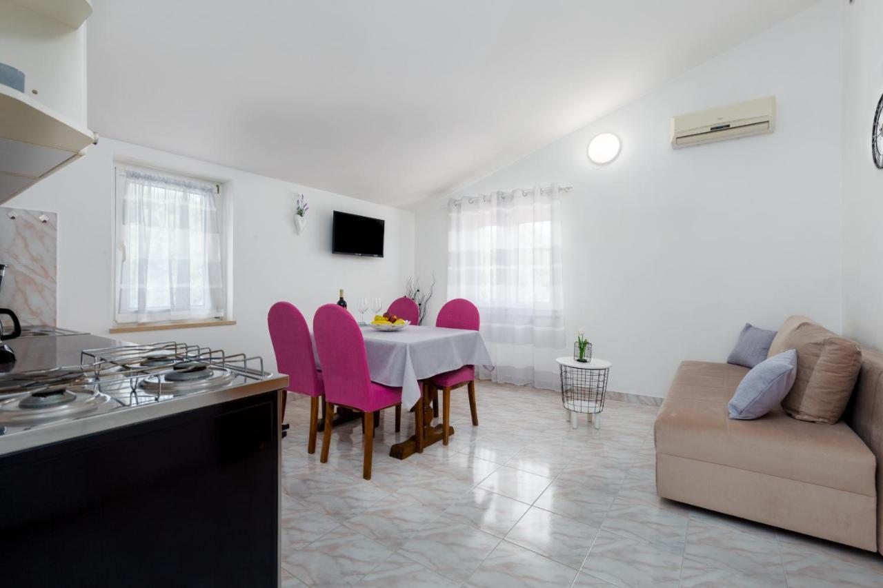 Apartments Emil Пула Экстерьер фото
